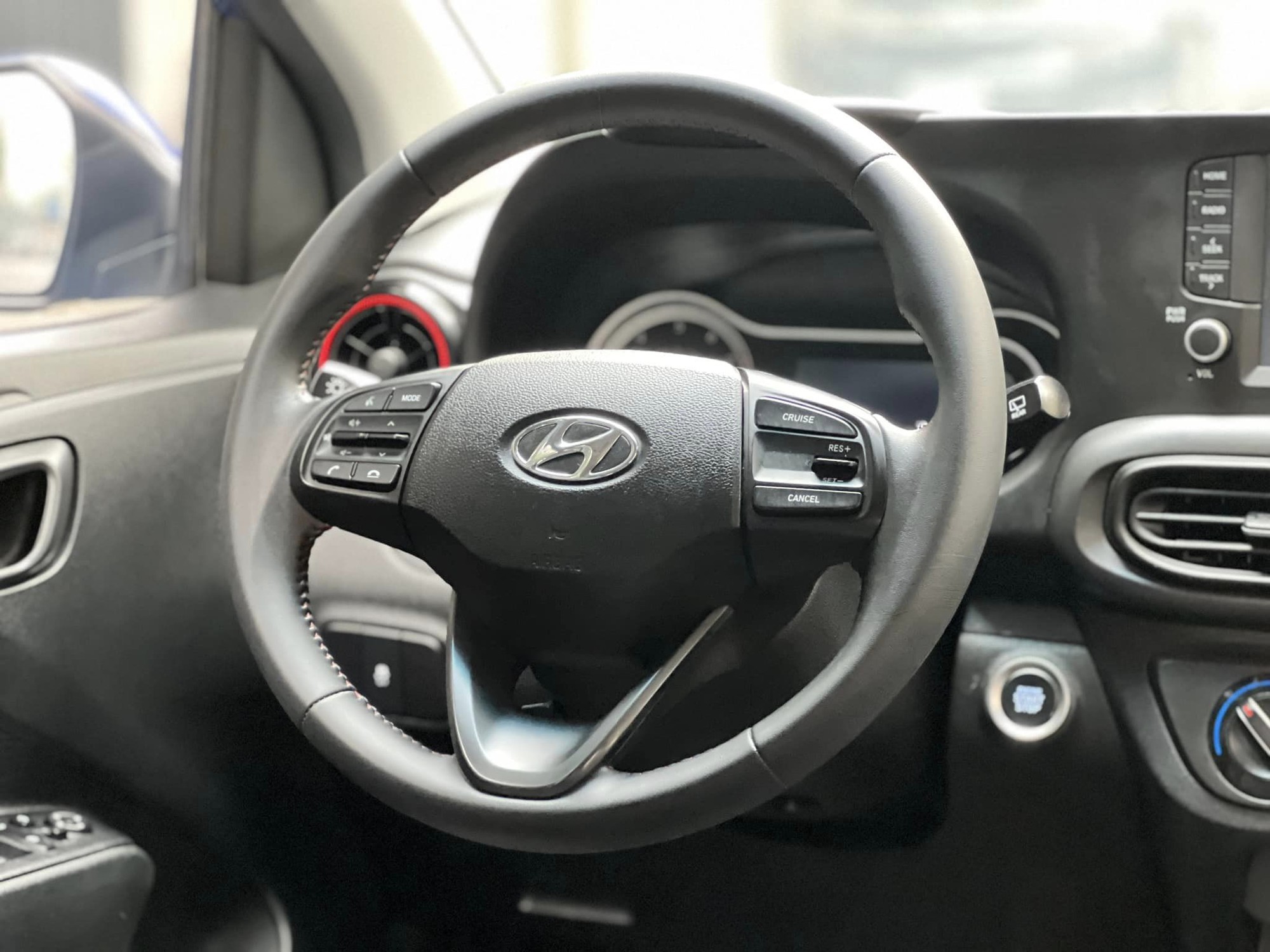 Xe quốc dân Hyundai Grand i10 liên tục khuynh đảo thị trường, giá sang tay chỉ 300 triệu đồng- Ảnh 24.