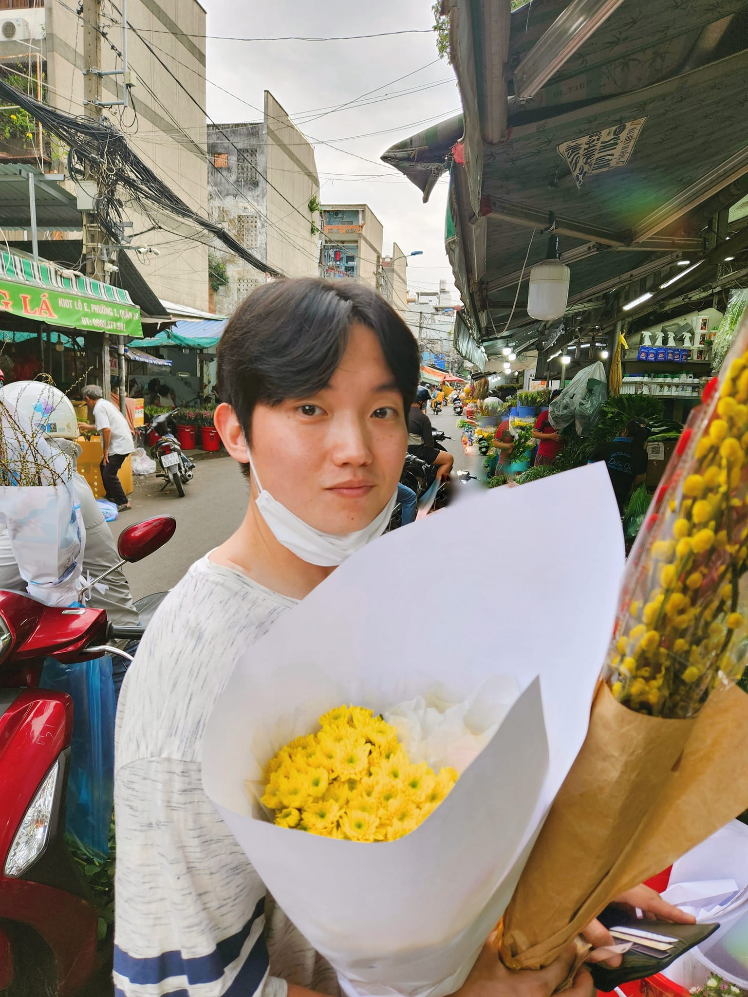 Học trò Hàn Quốc tán đổ nữ gia sư xinh đẹp, ngỡ ngàng khi chứng kiến cảnh tượng ngày Tết Việt Nam- Ảnh 6.