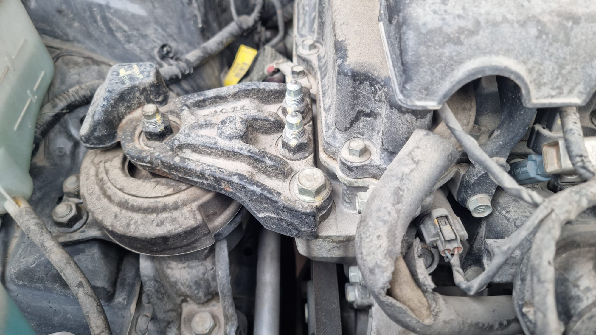 Từng tốn 1,4 tỷ ra biển cho xe gia đình trong mơ', nay mua lại Hyundai Santa Fe cần bao nhiêu tiền?- Ảnh 33. Từng tốn 1,4 tỷ ra biển cho xe gia đình trong mơ', nay mua lại Hyundai Santa Fe cần bao nhiêu tiền?- Ảnh 33.