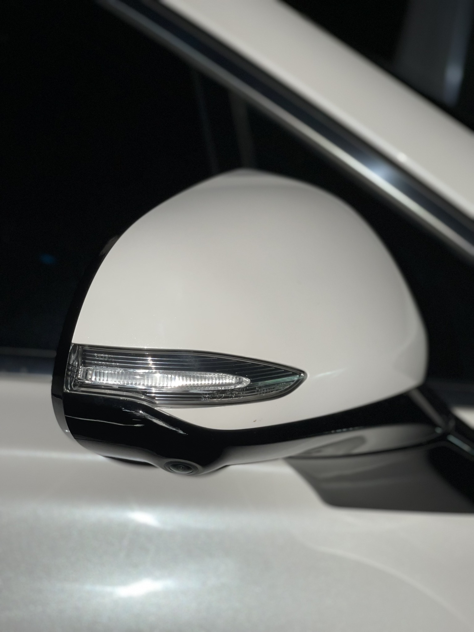 Từng tốn 1,4 tỷ ra biển cho xe gia đình trong mơ', nay mua lại Hyundai Santa Fe cần bao nhiêu tiền?- Ảnh 84.