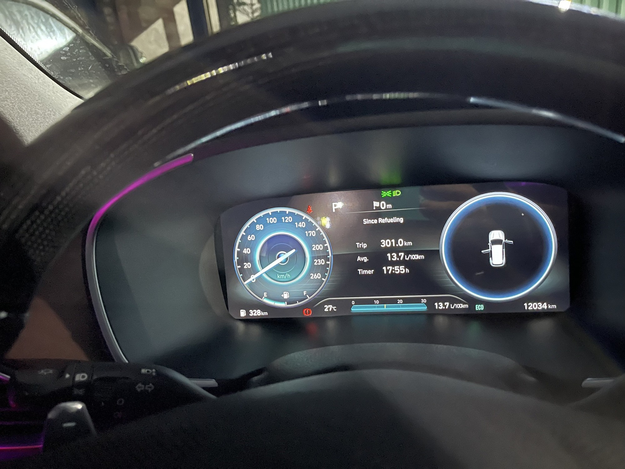 Từng tốn 1,4 tỷ ra biển cho xe gia đình trong mơ', nay mua lại Hyundai Santa Fe cần bao nhiêu tiền?- Ảnh 85. Từng tốn 1,4 tỷ ra biển cho xe gia đình trong mơ', nay mua lại Hyundai Santa Fe cần bao nhiêu tiền?- Ảnh 85.