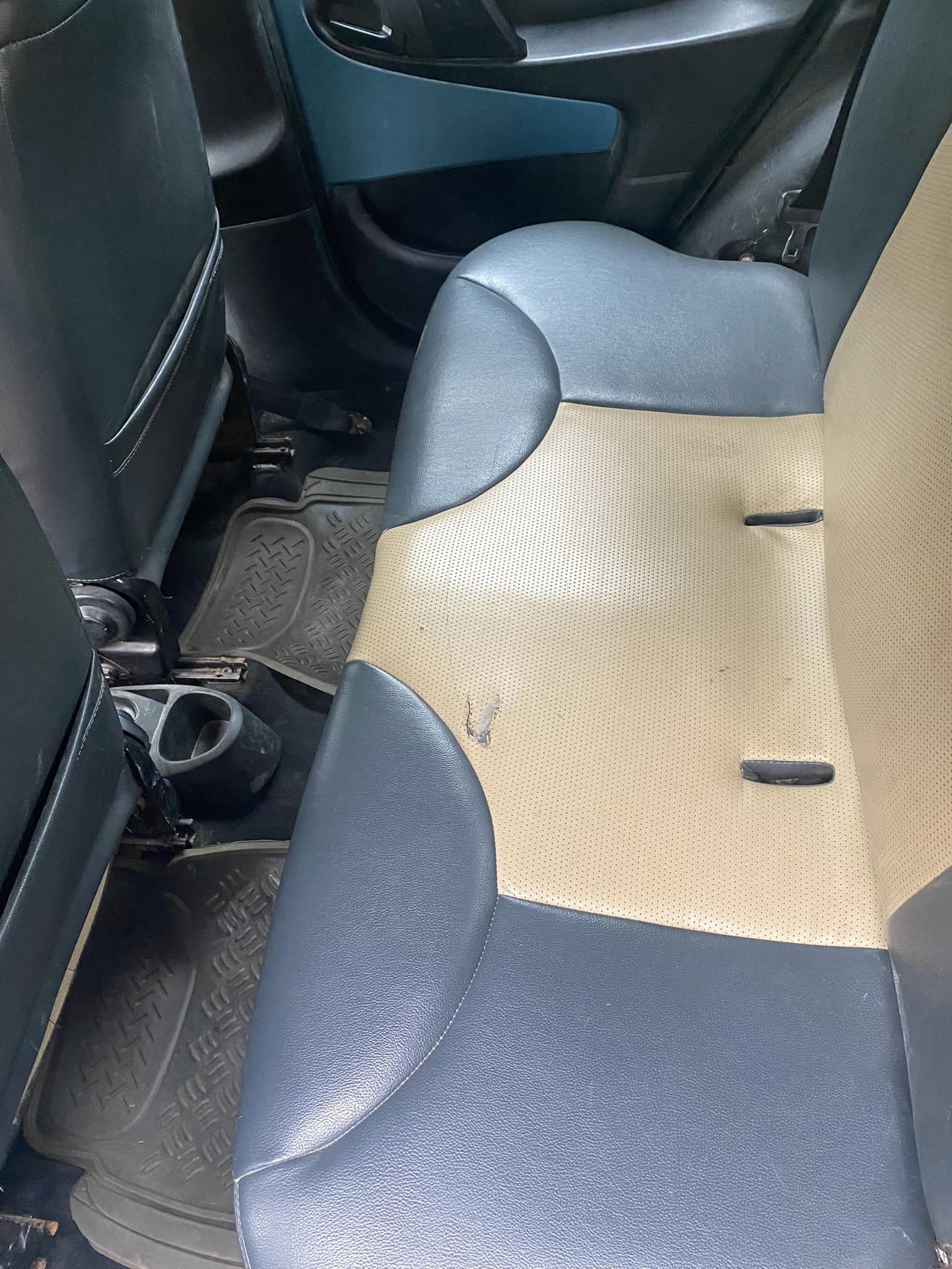 100 triệu đồng có mua ô tô được không? Bất ngờ có chiếc chỉ 35 triệu!- Ảnh 33. 100 triệu đồng có mua ô tô được không? Bất ngờ có chiếc chỉ 35 triệu!- Ảnh 33.