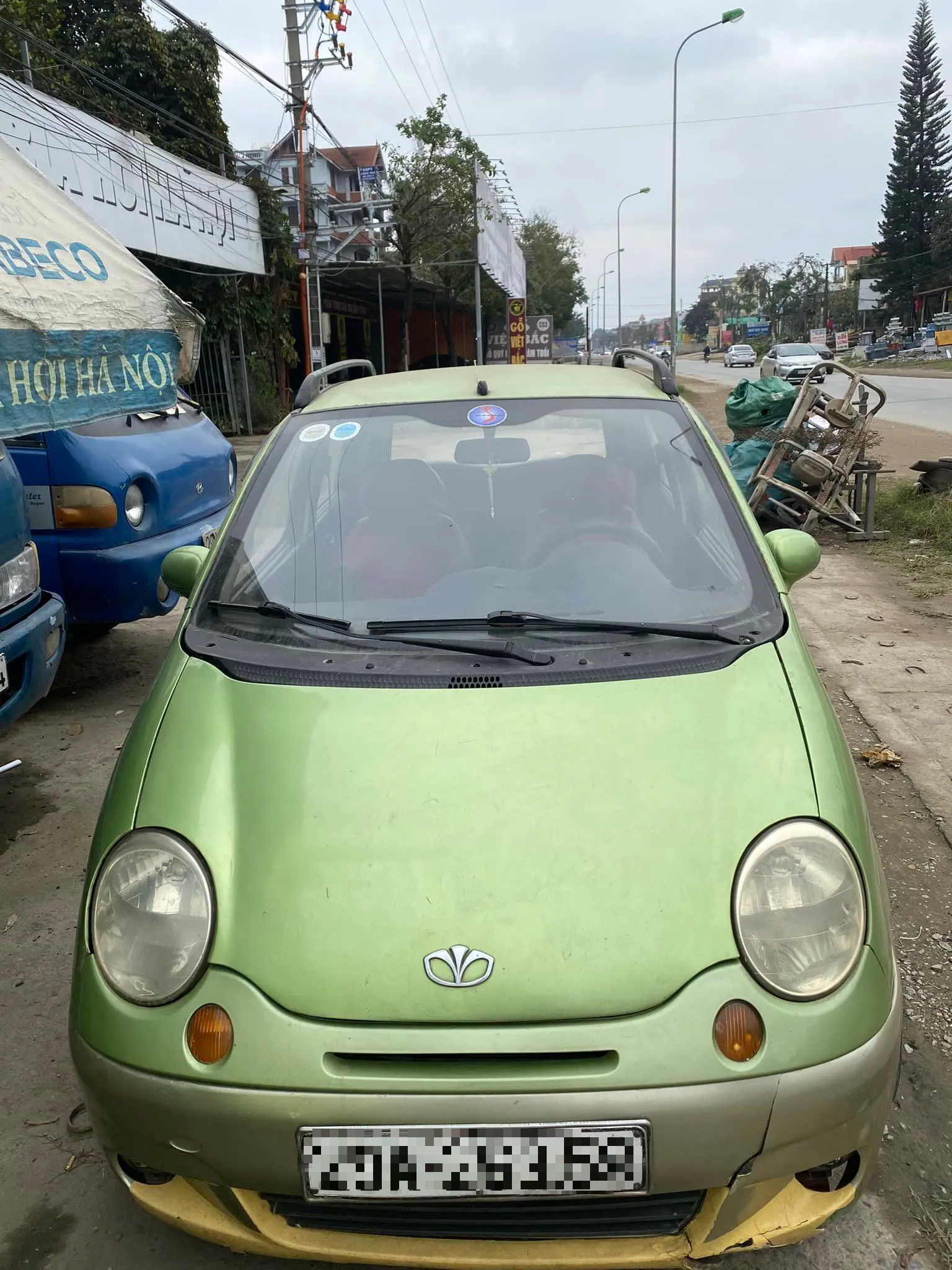 100 triệu đồng có mua ô tô được không? Bất ngờ có chiếc chỉ 35 triệu!- Ảnh 16. 100 triệu đồng có mua ô tô được không? Bất ngờ có chiếc chỉ 35 triệu!- Ảnh 16.