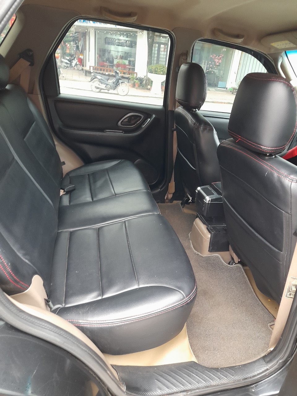 100 triệu đồng có mua ô tô được không? Bất ngờ có chiếc chỉ 35 triệu!- Ảnh 51. 100 triệu đồng có mua ô tô được không? Bất ngờ có chiếc chỉ 35 triệu!- Ảnh 51.