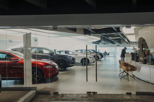 Trung Quốc tìm ra 'điểm yếu chí mạng', lá chắn của Mỹ trước sóng thần ô tô điện sụp đổ?- Ảnh 5. Trung Quốc tìm ra 'điểm yếu chí mạng', lá chắn của Mỹ trước sóng thần ô tô điện sụp đổ?- Ảnh 5.