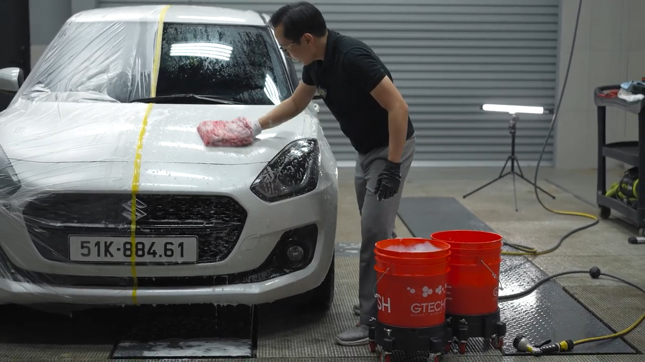 Dân chuyên đứng từ sáng đến tối để rửa xe vợ, CĐM trầm trồ trước kết quả: Xem Dân chuyên đứng từ sáng đến tối để rửa xe vợ, CĐM trầm trồ trước kết quả: Xem