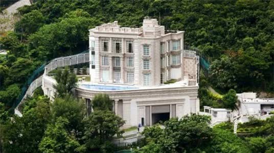 Huyền thoại Yao Ming: Giàu có, quyền lực nhưng từng khiến vợ 