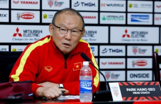 Báo Indo: “Ông Park Hang-seo hào nhoáng hơn Shin Tae-yong nên được tiến cử làm HLV tuyển Hàn Quốc”- Ảnh 1. Báo Indo: “Ông Park Hang-seo hào nhoáng hơn Shin Tae-yong nên được tiến cử làm HLV tuyển Hàn Quốc”- Ảnh 1.