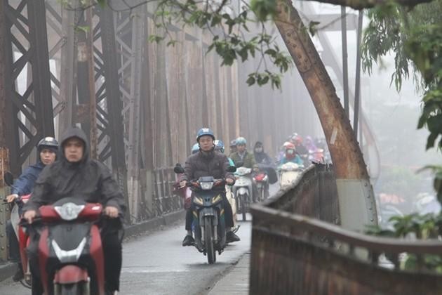 Tin gió mùa đông bắc mới nhất: Từ mai, miền Bắc nồm ẩm kéo dài- Ảnh 1. Tin gió mùa đông bắc mới nhất: Từ mai, miền Bắc nồm ẩm kéo dài- Ảnh 1.