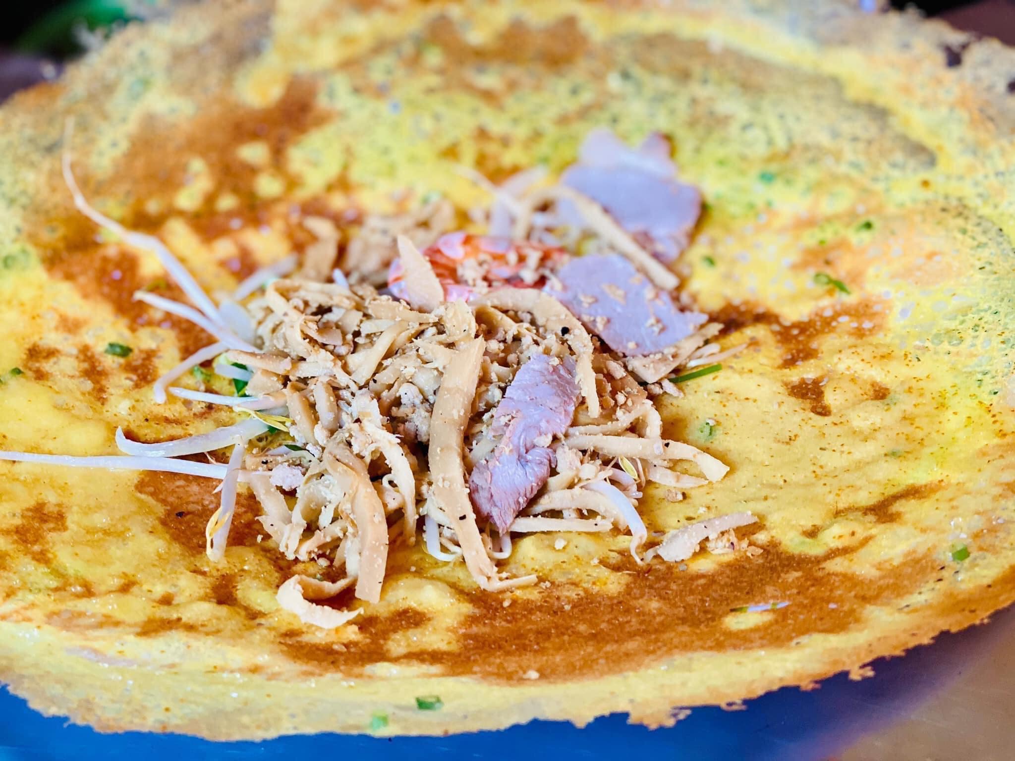 Bánh xèo 1 triệu đồng/cái ở Tây Ninh, toàn nguyên liệu xịn nhưng bị chê: Không xứng với giá tiền!- Ảnh 3.