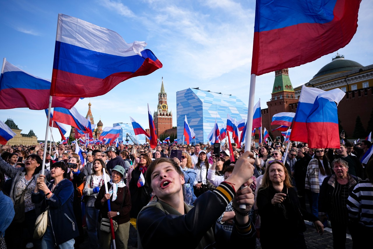 Lời xin lỗi của ông Putin, cuộc 