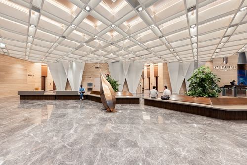 Tòa nhà được con gái bà Trương Mỹ Lan rao bán 1 tỷ USD Tòa nhà được con gái bà Trương Mỹ Lan rao bán 1 tỷ USD