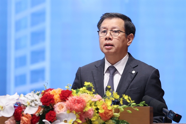 Tham dự cuộc họp về nhà ở xã hội với Thủ tướng, Phó Chủ tịch Tập đoàn VinGroup bày tỏ 4 mong muốn lớn- Ảnh 2. Tham dự cuộc họp về nhà ở xã hội với Thủ tướng, Phó Chủ tịch Tập đoàn VinGroup bày tỏ 4 mong muốn lớn- Ảnh 2.