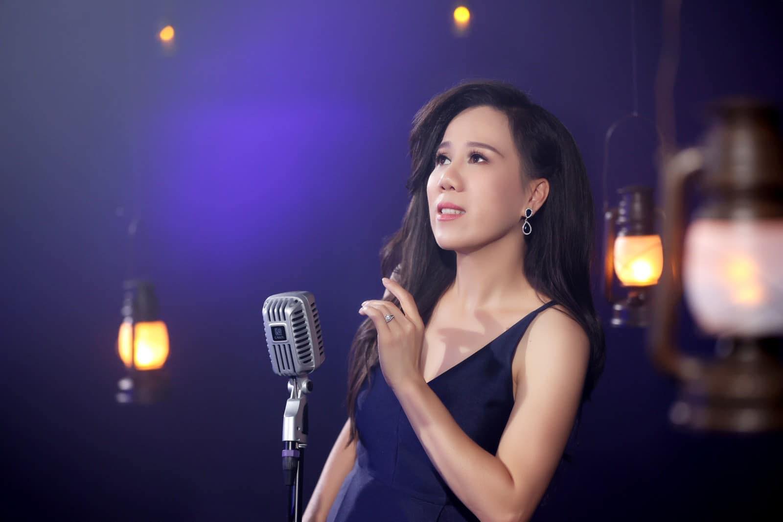 Nữ ca sĩ được Quang Lê rủ về sống chung: Sở hữu 4 căn nhà, có hàng chục triệu đô, từng muốn đi tu- Ảnh 2.