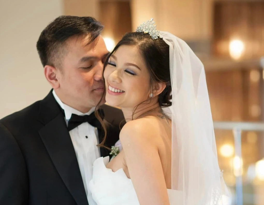 Lấy đại gia ở Mỹ, cuộc sống của nữ ca sĩ Việt như bà hoàng: Chồng nổi hứng là tặng siêu xe, biệt thự- Ảnh 2.