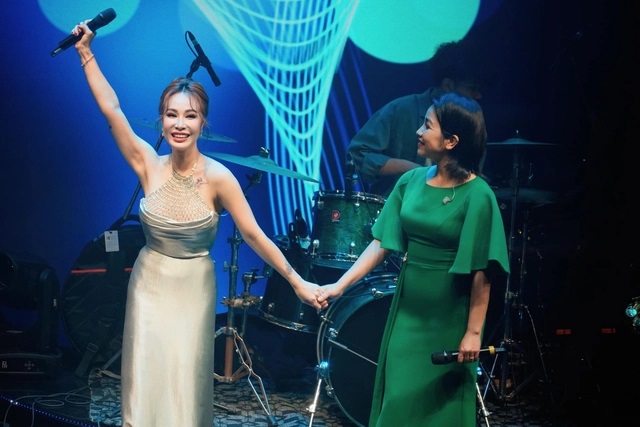 Uyên Linh: "Tôi không được học nhạc từ nhỏ, không có căn bản về nhạc, đôi khi tủi thân"- Ảnh 3.
