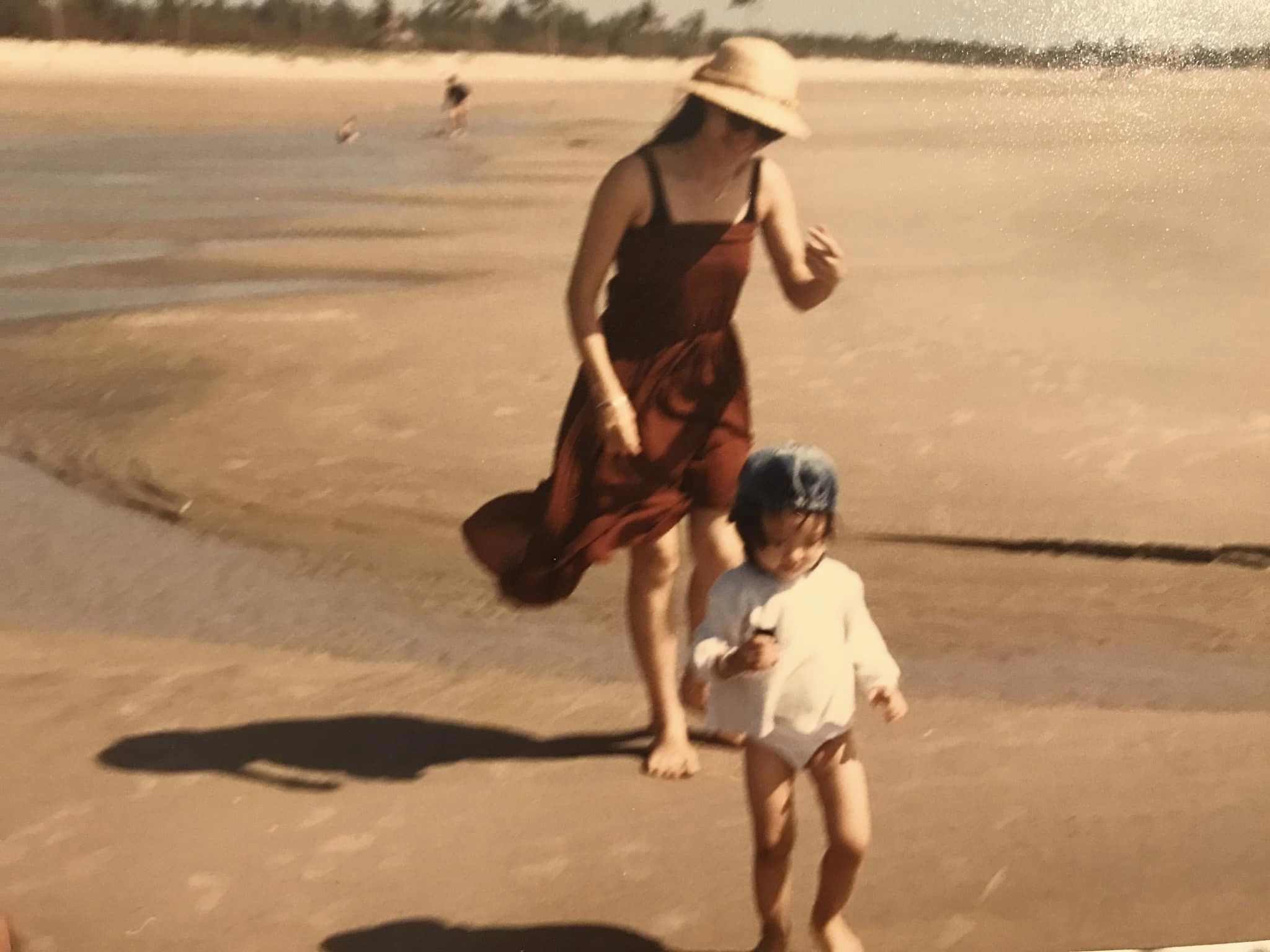 Nữ NSND được coi là biểu tượng của người Hà Nội xưa: Đi đẻ phải trang điểm, mặc đầm voan Nhật, xức chanel- Ảnh 5.