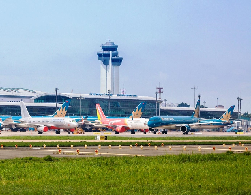 Sân bay 16 tỷ USD 'khủng' nhất Việt Nam sẽ có kết nối đặc biệt tới phi trường bận rộn hàng đầu khu vực- Ảnh 2. Sân bay 16 tỷ USD 'khủng' nhất Việt Nam sẽ có kết nối đặc biệt tới phi trường bận rộn hàng đầu khu vực- Ảnh 2.