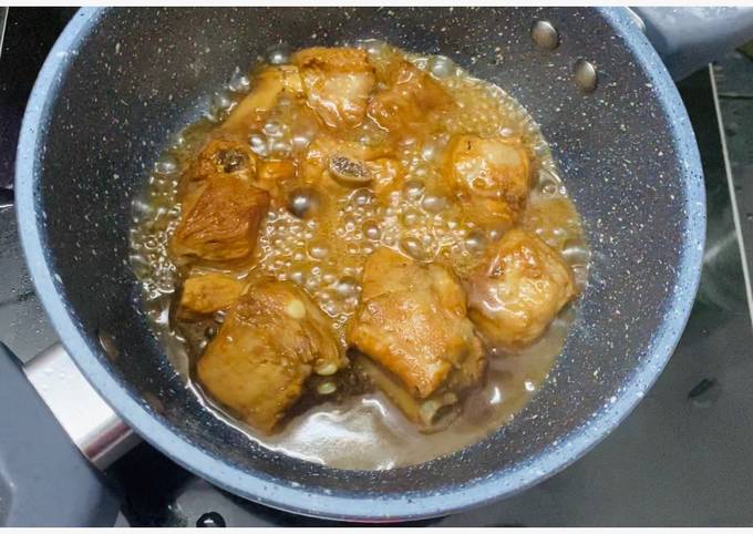 Khi rim sườn, chỉ cần cho 1/2 lon nước này, món ăn nhanh mềm, róc xương không kém gì ngoài hàng- Ảnh 1.