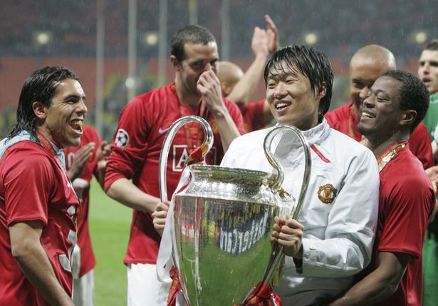 Huyền thoại Park Ji-sung: Vẫn trăn trở với bóng đá, sống hạnh phúc bên vợ đẹp - con khôn- Ảnh 1. Huyền thoại Park Ji-sung: Vẫn trăn trở với bóng đá, sống hạnh phúc bên vợ đẹp - con khôn- Ảnh 1.