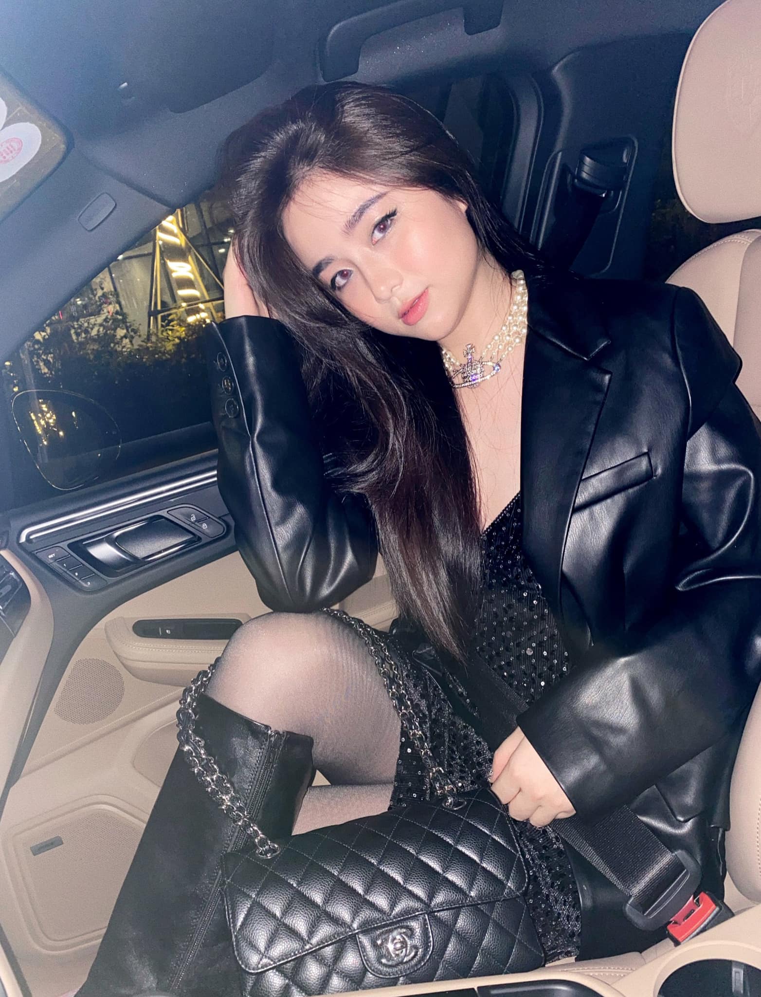 Hot girl Việt được báo Trung Quốc ca ngợi “đẹp như nữ thần”: U30 một nách hai con, là bà chủ spa giàu có- Ảnh 23.
