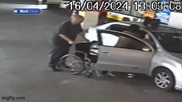 Diễn biến mới vụ người đàn ông đã chết bị đưa đến ngân hàng ký giấy vay tiền: Nạn nhân có thể bị đầu độc- Ảnh 2. Diễn biến mới vụ người đàn ông đã chết bị đưa đến ngân hàng ký giấy vay tiền: Nạn nhân có thể bị đầu độc- Ảnh 2.