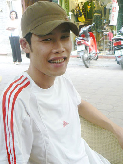 Cuộc đời nam diễn viên Việt từng sa ngã, 3 đời vợ: Sống bình yên, tích cực ở quê nhà, chưa yêu thêm ai- Ảnh 1. Cuộc đời nam diễn viên Việt từng sa ngã, 3 đời vợ: Sống bình yên, tích cực ở quê nhà, chưa yêu thêm ai- Ảnh 1.