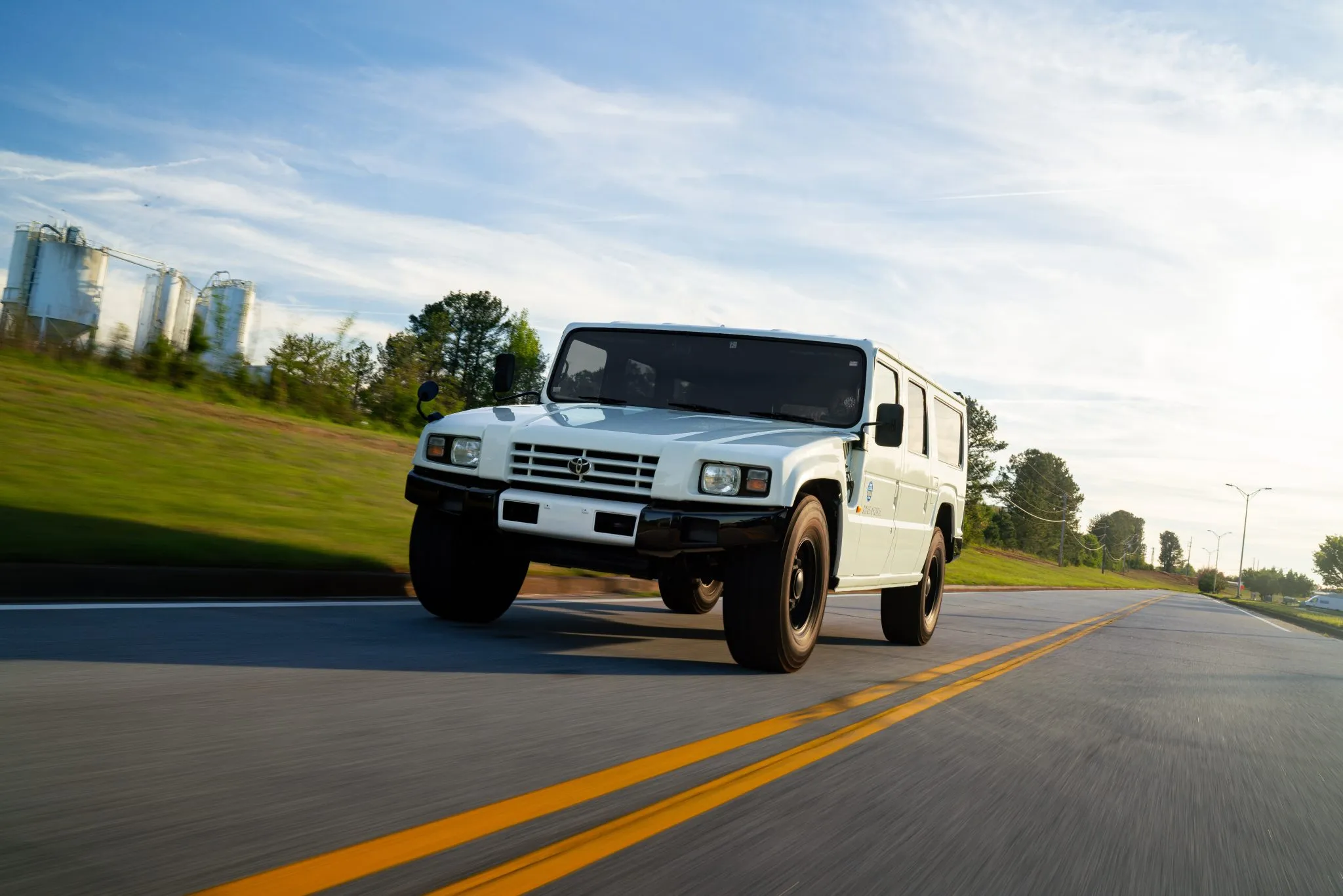 Xe Toyota không phải ai cũng biết: Trông như Hummer, ăn dầu như uống nước lã nhưng được săn lùng gắt gao- Ảnh 22.