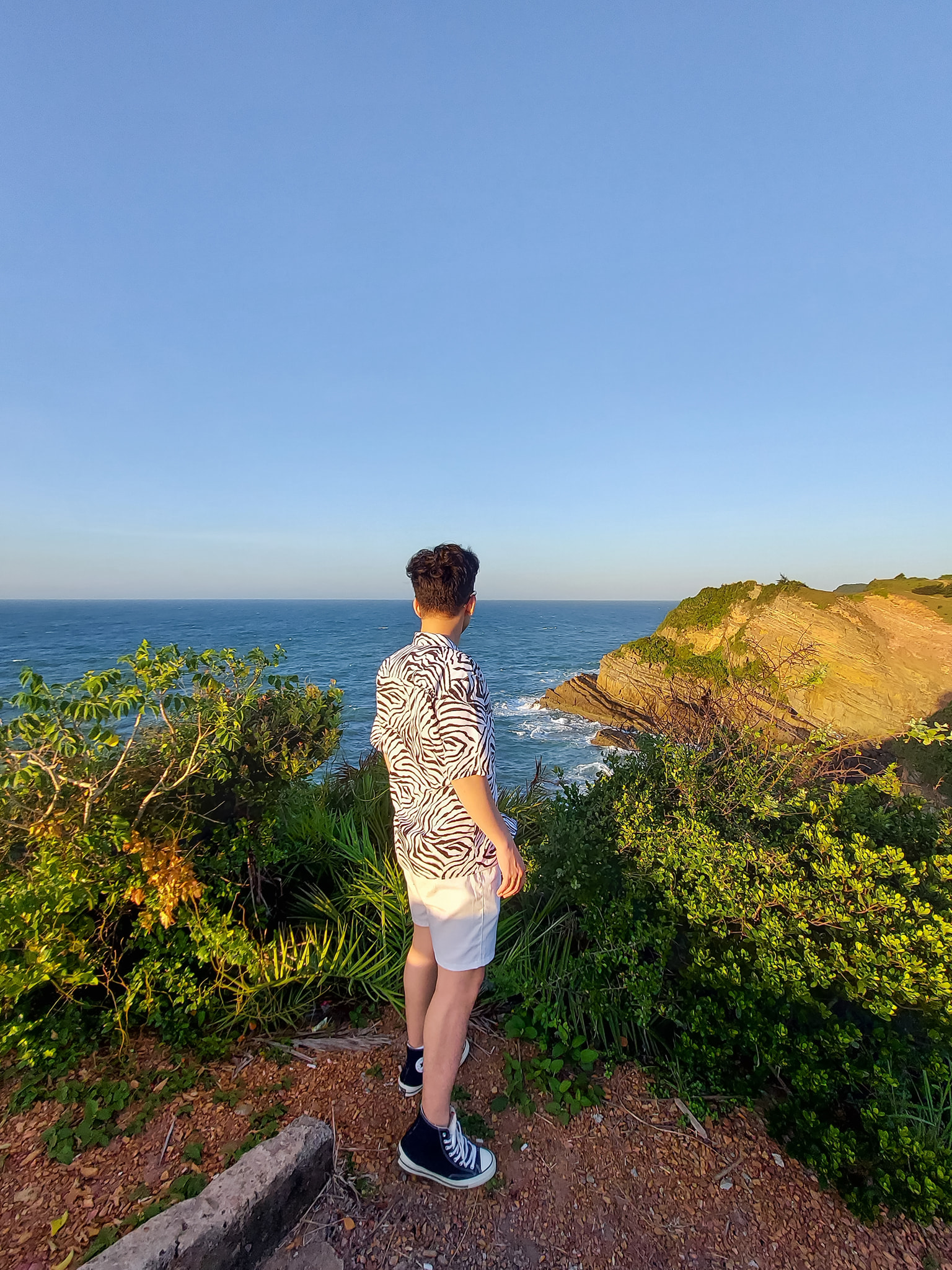 Phát hiện bãi đá hoang sơ ngay vùng biển miền Bắc, là nơi đón bình minh cực đẹp, cách Hà Nội hơn 200km- Ảnh 9.