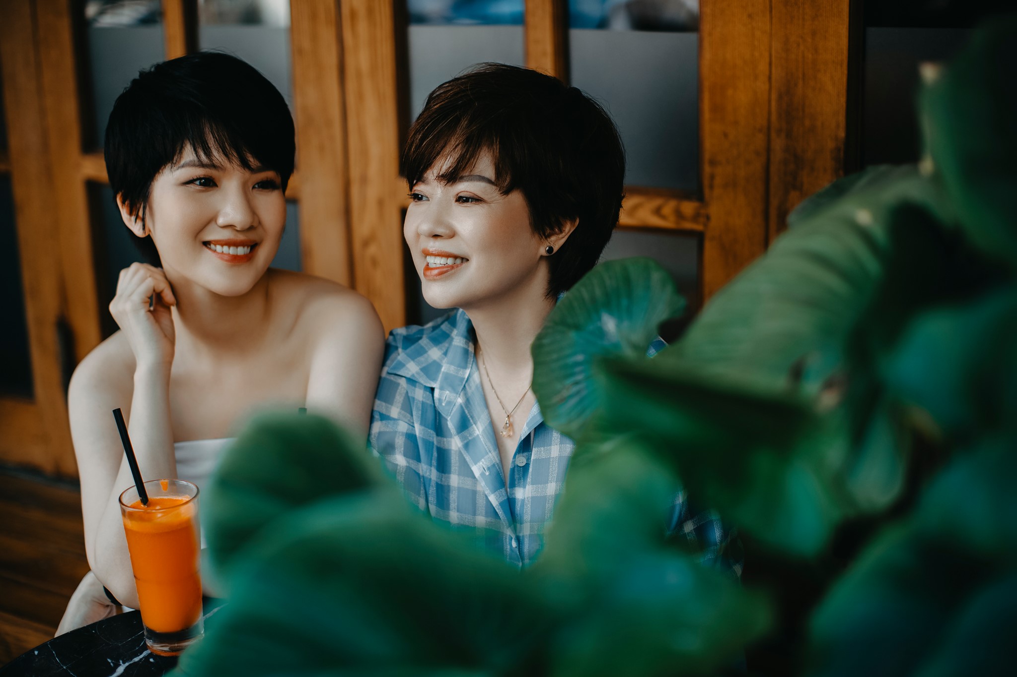 Tuổi xế chiều của nữ NSND ly hôn chồng sau 32 năm gắn bó: Vẫn có người theo đuổi, sống vui vẻ, yêu đời- Ảnh 7. Tuổi xế chiều của nữ NSND ly hôn chồng sau 32 năm gắn bó: Vẫn có người theo đuổi, sống vui vẻ, yêu đời- Ảnh 7.