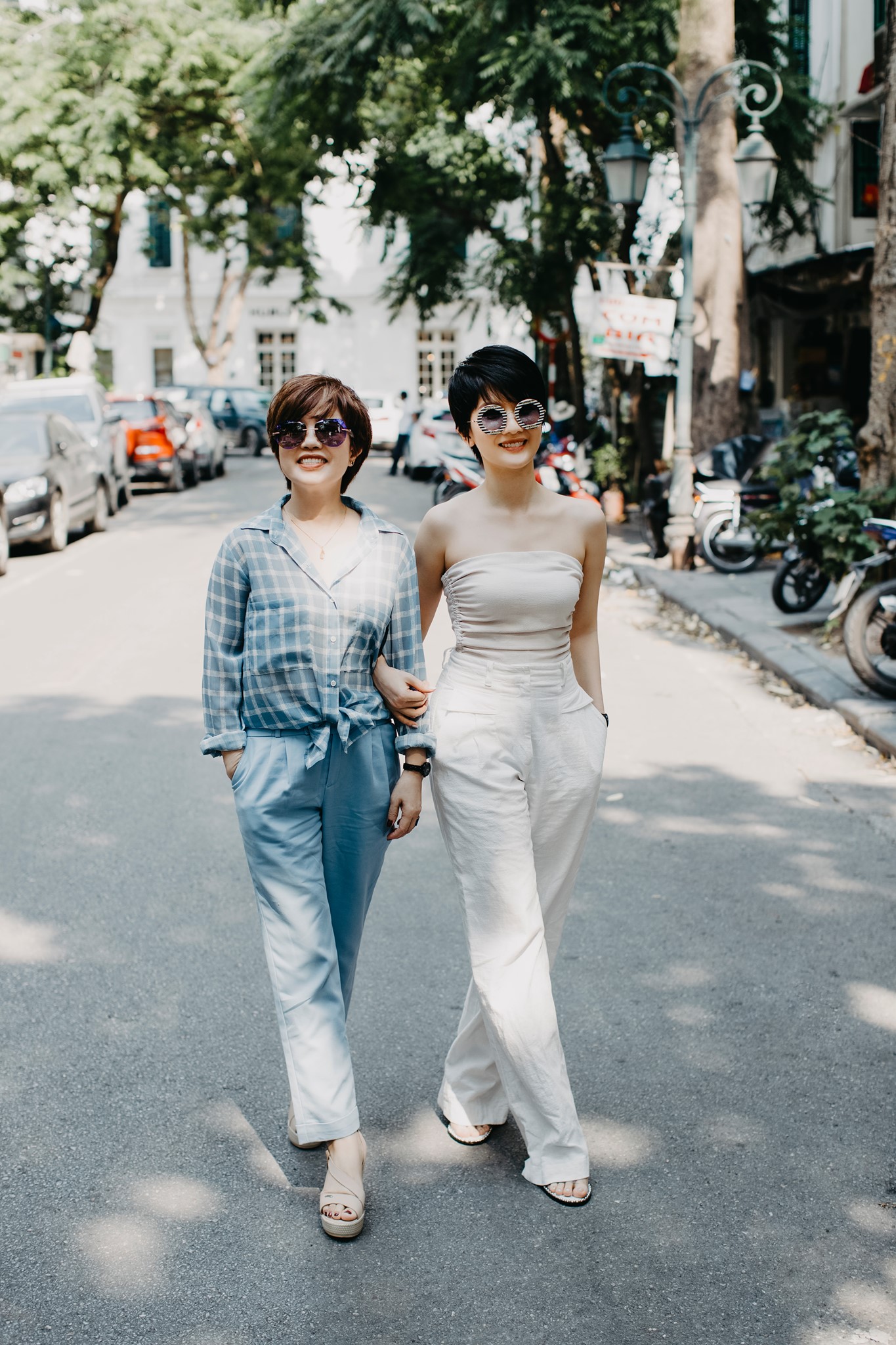 Tuổi xế chiều của nữ NSND ly hôn chồng sau 32 năm gắn bó: Vẫn có người theo đuổi, sống vui vẻ, yêu đời- Ảnh 6. Tuổi xế chiều của nữ NSND ly hôn chồng sau 32 năm gắn bó: Vẫn có người theo đuổi, sống vui vẻ, yêu đời- Ảnh 6.