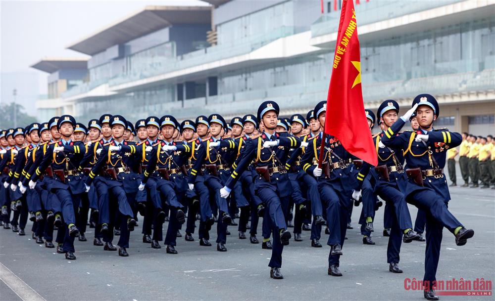 Sân bay đầu tiên của Bộ Công an Việt Nam đang xây dựng ở đâu, máy bay cảnh sát sẽ như thế nào?- Ảnh 2.