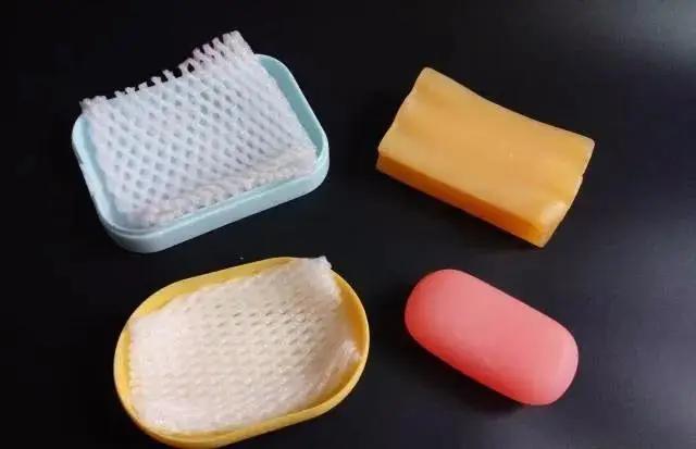 Đi chợ về thừa tấm lưới bọc hoa quả, đừng vội bỏ đi bởi nó có cực nhiều công dụng: Tiết kiệm 1 mớ tiền- Ảnh 5.
