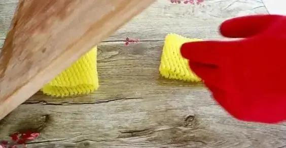 Đi chợ về thừa tấm lưới bọc hoa quả, đừng vội bỏ đi bởi nó có cực nhiều công dụng: Tiết kiệm 1 mớ tiền- Ảnh 6. Đi chợ về thừa tấm lưới bọc hoa quả, đừng vội bỏ đi bởi nó có cực nhiều công dụng: Tiết kiệm 1 mớ tiền- Ảnh 6.