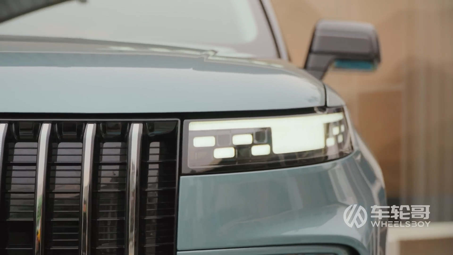 Lái thử xe 400 triệu của tập đoàn rót 20.000 tỷ vào Việt Nam xây nhà máy ô tô: 'Tiền ít thịt nhiều'?- Ảnh 22.