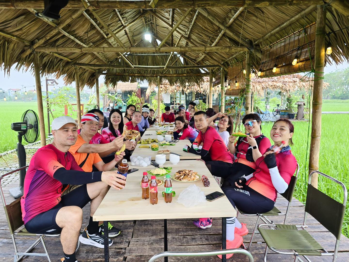 Phát hiện quán cà phê ruộng lúa cực mới, cực chill ngay ở Hà Nội, cách trung tâm chưa đến 30km- Ảnh 13.