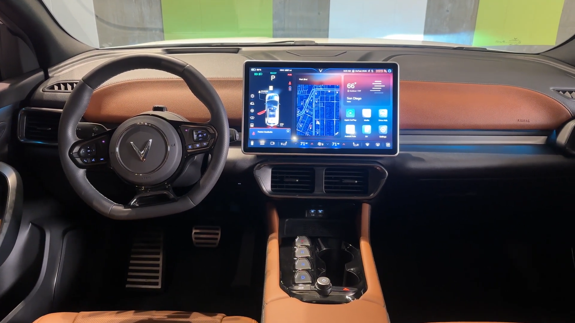 Youtuber gần 5 triệu lượt theo dõi lái VF 8 rồi 'chốt': Hyundai, KIA có khởi đầu tệ, VinFast làm tốt hơn- Ảnh 5. Youtuber gần 5 triệu lượt theo dõi lái VF 8 rồi 'chốt': Hyundai, KIA có khởi đầu tệ, VinFast làm tốt hơn- Ảnh 5.