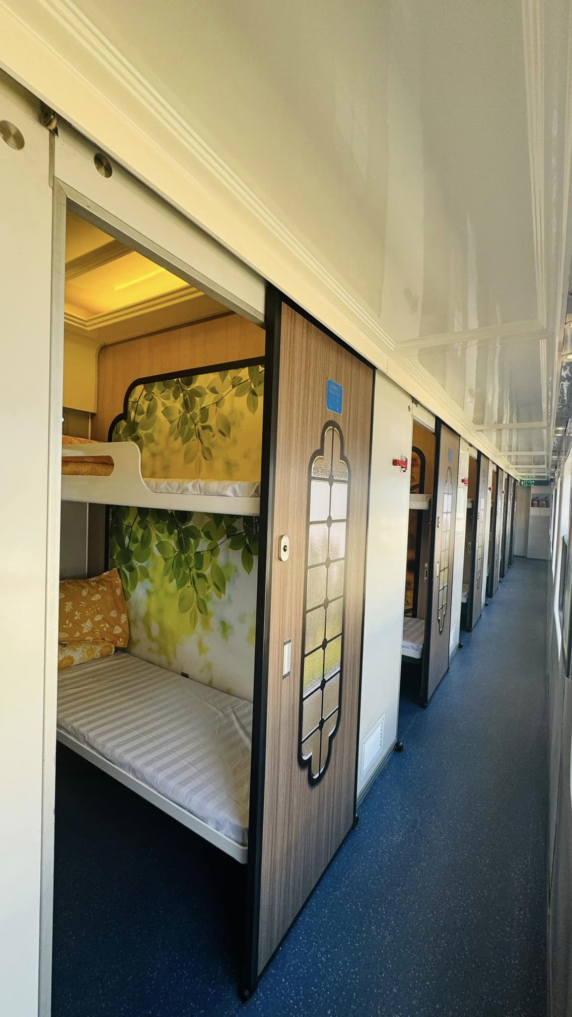 Khám phá tàu Khám phá tàu