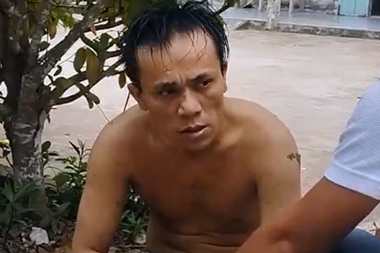 2 trinh sát lao xuống sông truy bắt tên tội phạm cộm cán, đặc biệt nguy hiểm- Ảnh 2.