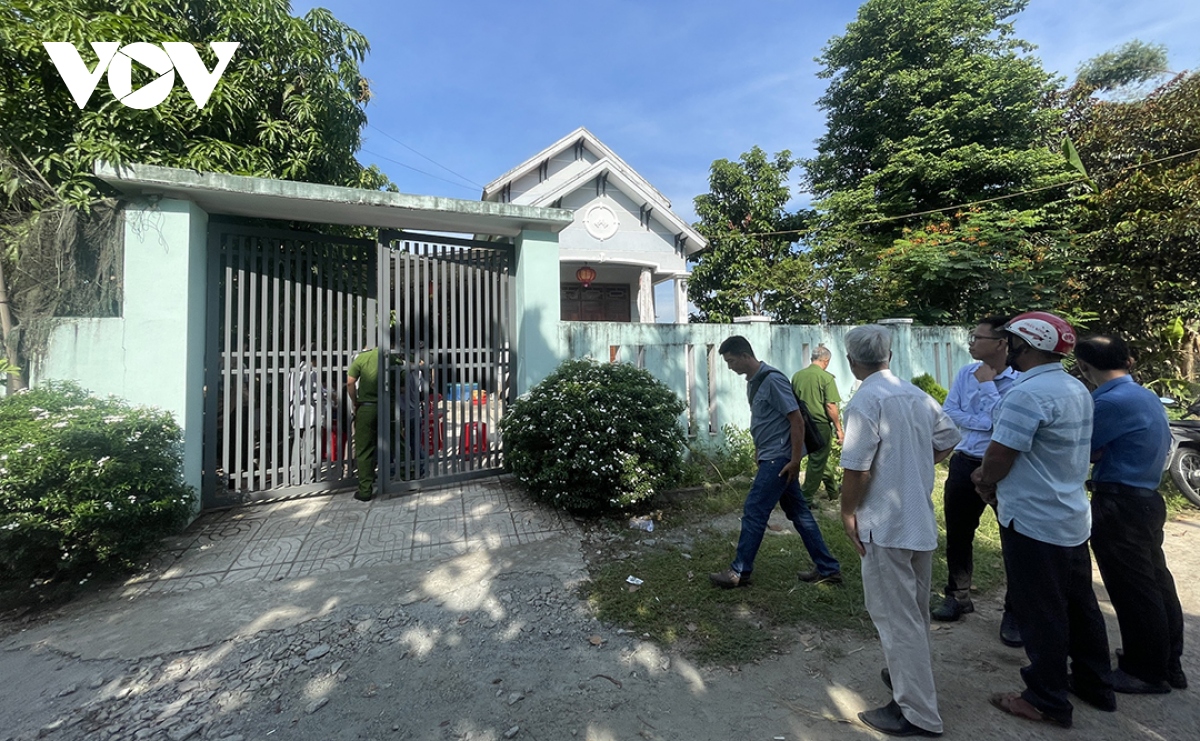 Hiện trường vụ thảm án ở Quảng Ngãi: Giết cả nhà họ hàng vì mâu thuẫn đất đai- Ảnh 3. Hiện trường vụ thảm án ở Quảng Ngãi: Giết cả nhà họ hàng vì mâu thuẫn đất đai- Ảnh 3.