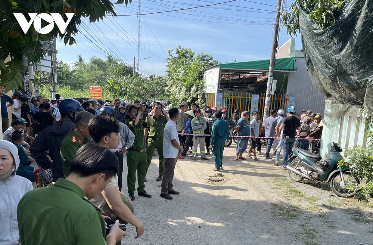 Hiện trường vụ thảm án ở Quảng Ngãi: Giết cả nhà họ hàng vì mâu thuẫn đất đai- Ảnh 4. Hiện trường vụ thảm án ở Quảng Ngãi: Giết cả nhà họ hàng vì mâu thuẫn đất đai- Ảnh 4.
