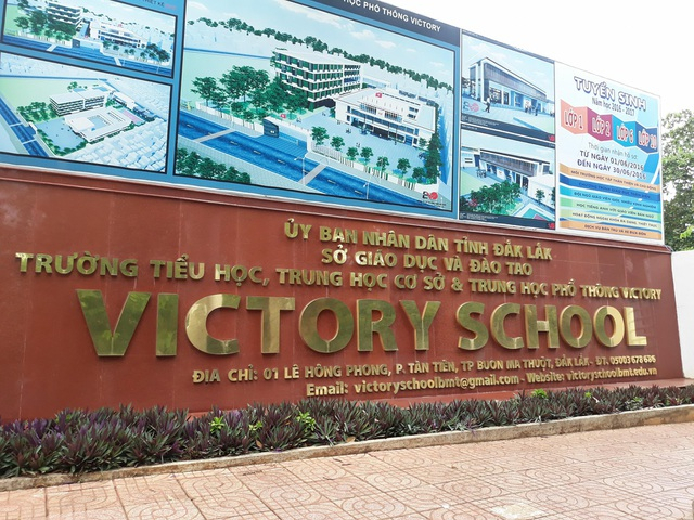 "Dậy sóng" vụ phụ huynh nộp học phí chậm, trường huỷ kết quả thi: Hiệu trưởng giải thích ra sao?- Ảnh 1. "Dậy sóng" vụ phụ huynh nộp học phí chậm, trường huỷ kết quả thi: Hiệu trưởng giải thích ra sao?- Ảnh 1.