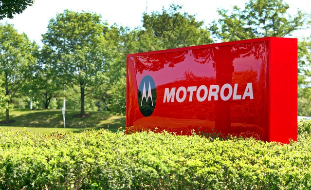 Từ "cha đẻ" của điện thoại di động được cả thế giới sùng bái, Motorola đã tự kết liễu mình như thế nào?- Ảnh 1. Từ "cha đẻ" của điện thoại di động được cả thế giới sùng bái, Motorola đã tự kết liễu mình như thế nào?- Ảnh 1.