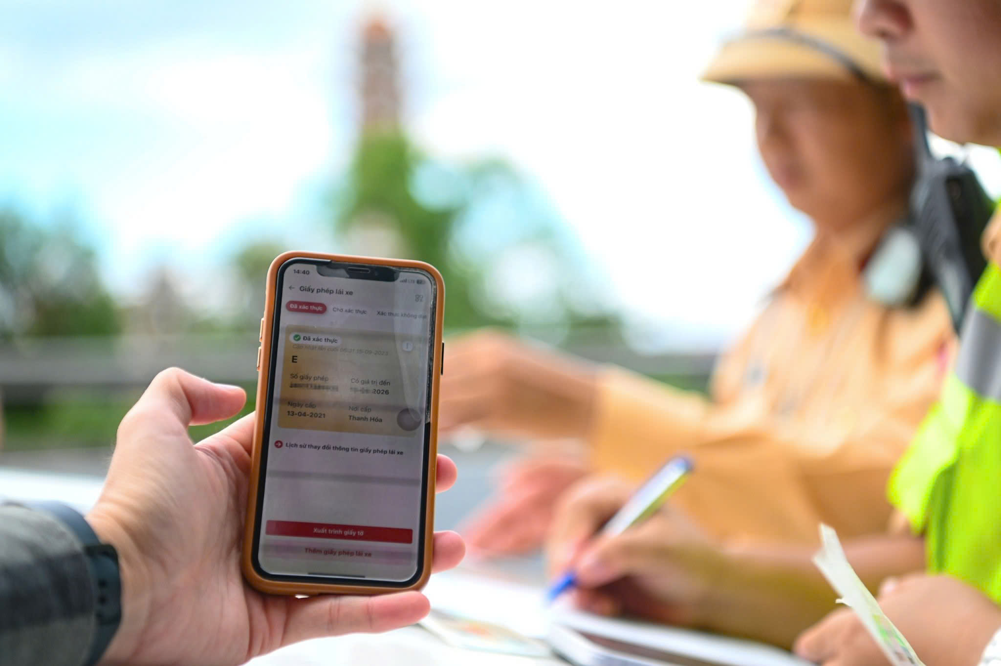 Cục CSGT bí mật ghi hình xuyên đêm trên 9 cao tốc, hơn 700 phương tiện bị bắt lỗi chỉ trong 5 ngày- Ảnh 5. Cục CSGT bí mật ghi hình xuyên đêm trên 9 cao tốc, hơn 700 phương tiện bị bắt lỗi chỉ trong 5 ngày- Ảnh 5.