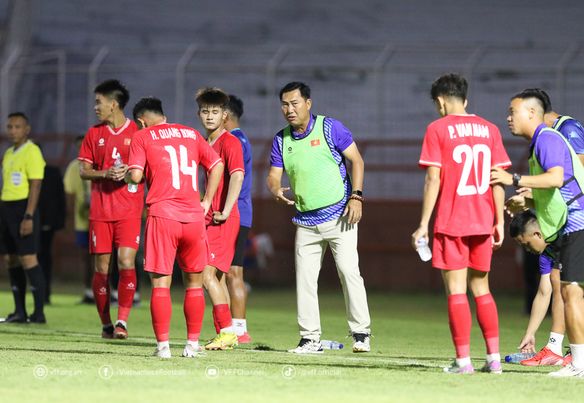 Đá 5 trận thua 4 và bị loại sớm, tuyển Việt Nam tiếp tục “nguy to” ở giải đấu lớn?- Ảnh 2. Đá 5 trận thua 4 và bị loại sớm, tuyển Việt Nam tiếp tục “nguy to” ở giải đấu lớn?- Ảnh 2.