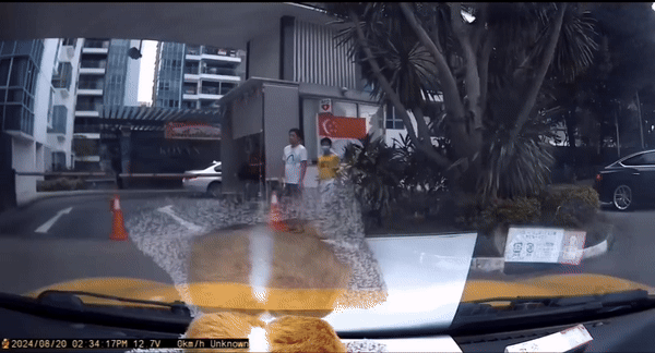 Cặp đôi cãi vã, người đàn ông bạo hành dã man người phụ nữ - Ảnh 1. Cặp đôi cãi vã, người đàn ông bạo hành dã man người phụ nữ - Ảnh 1.