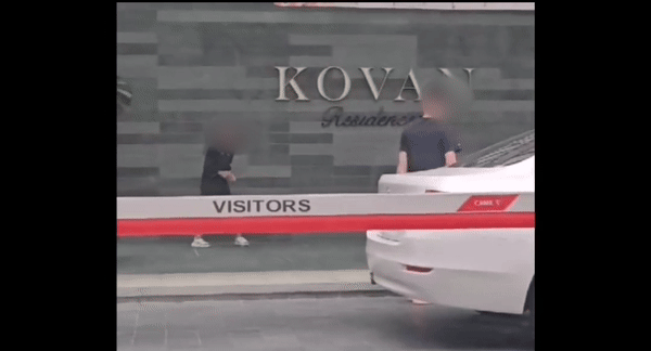 Cặp đôi cãi vã, người đàn ông bạo hành dã man người phụ nữ - Ảnh 4. Cặp đôi cãi vã, người đàn ông bạo hành dã man người phụ nữ - Ảnh 4.