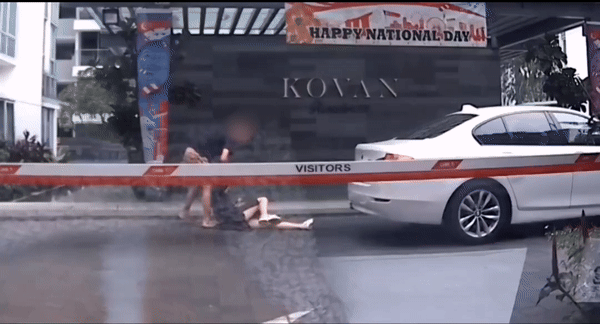 Cặp đôi cãi vã, người đàn ông bạo hành dã man người phụ nữ - Ảnh 2. Cặp đôi cãi vã, người đàn ông bạo hành dã man người phụ nữ - Ảnh 2.