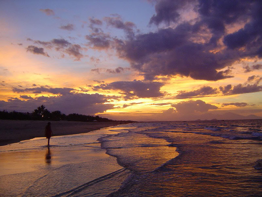 Phát hiện bãi biển vắng ít người biết gần Đà Nẵng, từng được báo nước ngoài ca ngợi "đẹp nhất châu Á"- Ảnh 6. Phát hiện bãi biển vắng ít người biết gần Đà Nẵng, từng được báo nước ngoài ca ngợi "đẹp nhất châu Á"- Ảnh 6.