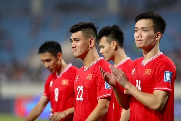 HLV Nga: “Đá với tuyển Việt Nam, Thái Lan cũng tốt, nhiều đội còn tệ hơn họ”- Ảnh 2. HLV Nga: “Đá với tuyển Việt Nam, Thái Lan cũng tốt, nhiều đội còn tệ hơn họ”- Ảnh 2.